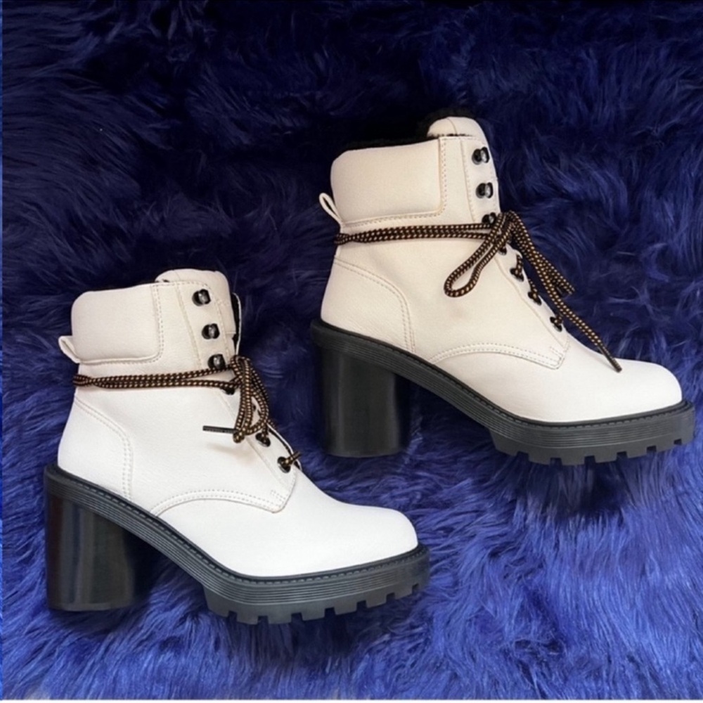 New! MARC JACOBS Crosby Square Heel
Toe Leather Platform Hiking Boots - Picture 12 of 14